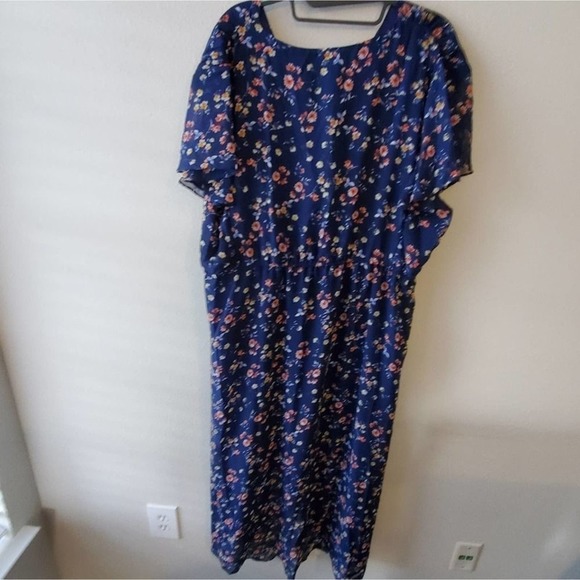 Blue Floral Flutter Sleeve Faux Wrap Dress Plus 2X - Picture 6 of 8